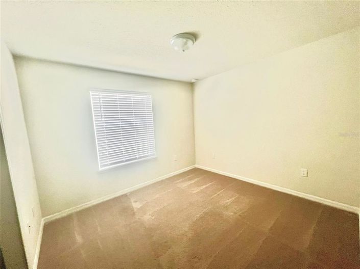 Image No.6-5 Bed Townhouse for sale