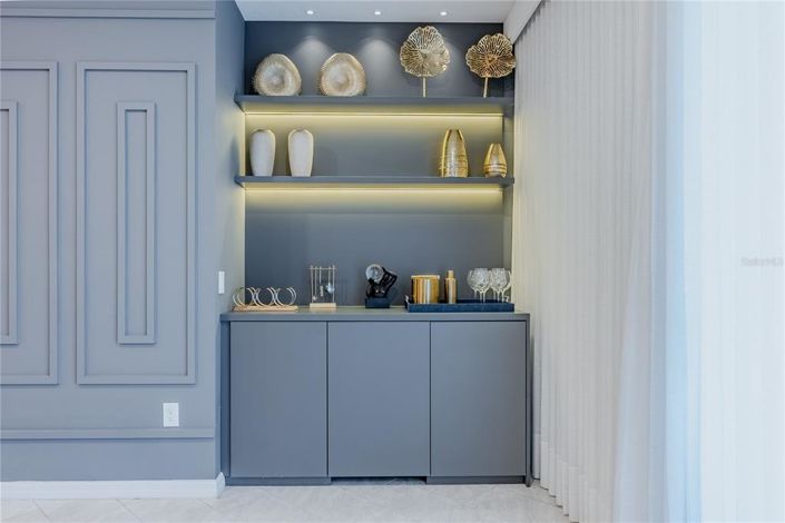 Image No.13-10 Bed House for sale