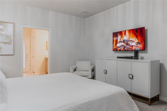 Image No.29-10 Bed House for sale