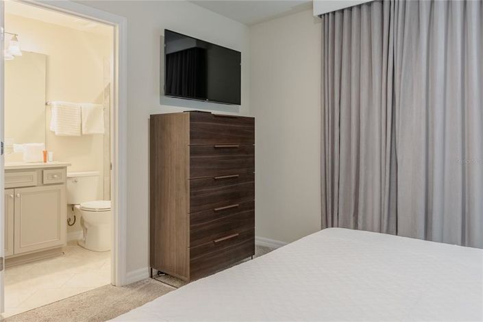 Image No.49-10 Bed House for sale