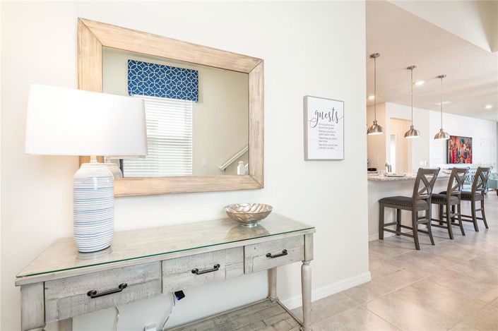 Image No.2-7 Bed House for sale