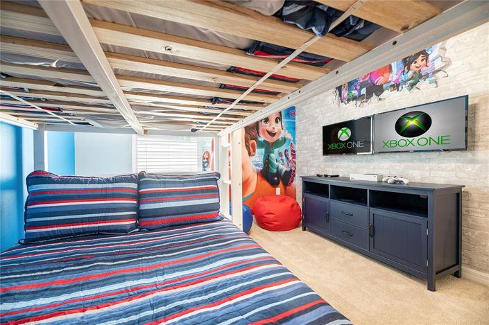 Image No.30-7 Bed House for sale