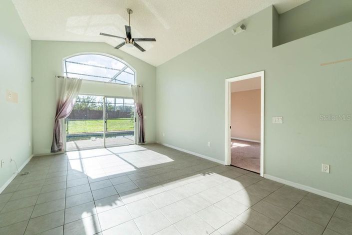 Image No.7-4 Bed House for sale