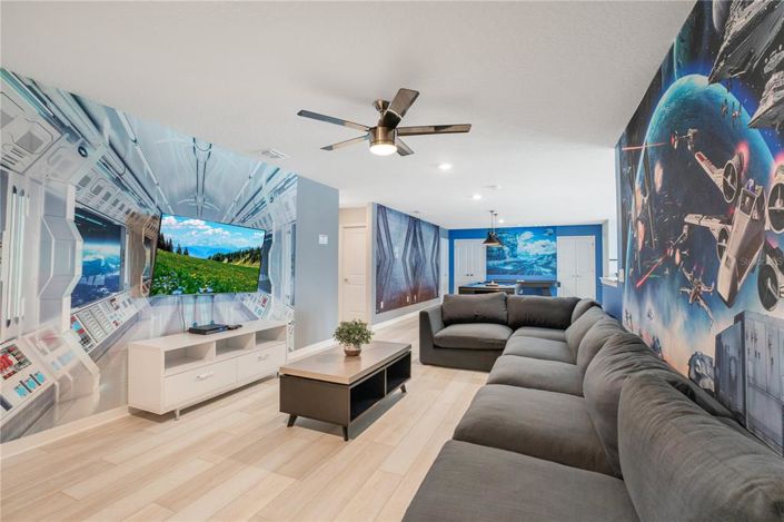 Image No.8-9 Bed House for sale