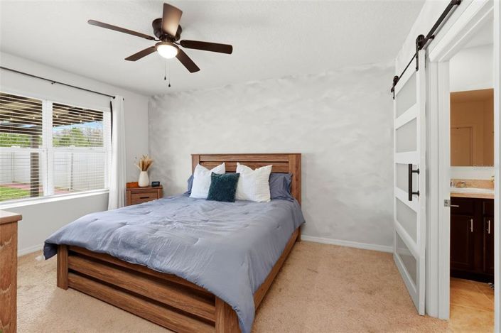 Image No.21-4 Bed House for sale