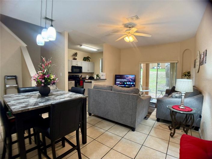 Image No.9-4 Bed Townhouse for sale