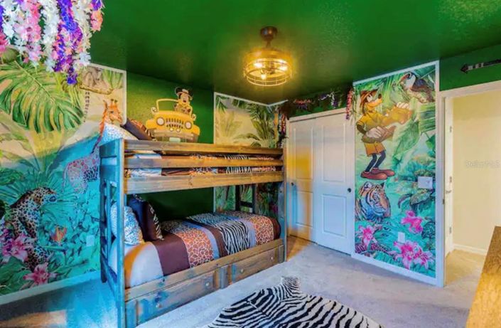 Image No.14-7 Bed House for sale