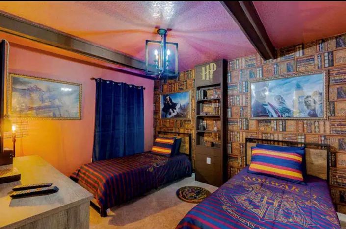 Image No.16-7 Bed House for sale