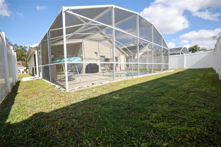 Image No.26-4 Bed House for sale