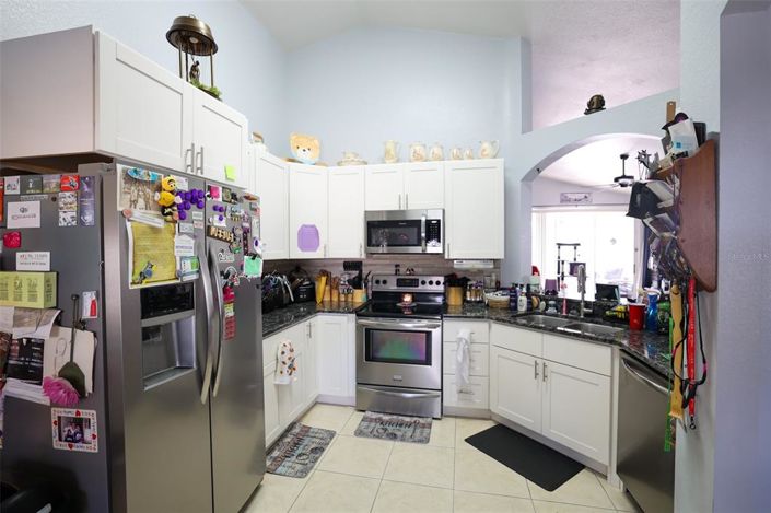 Image No.6-4 Bed House for sale