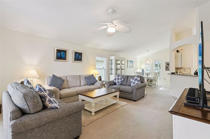 Image No.16-4 Bed House for sale