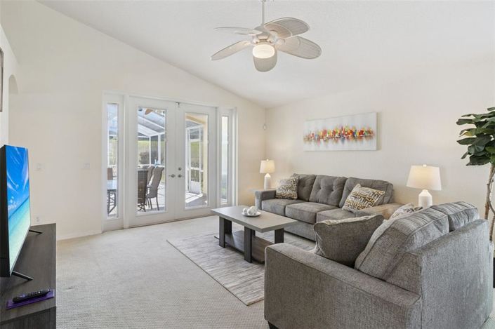 Image No.17-4 Bed House for sale