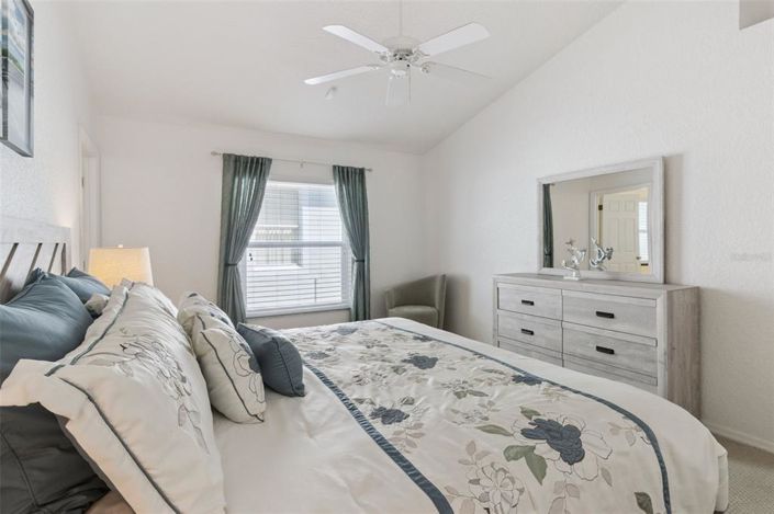 Image No.20-4 Bed House for sale