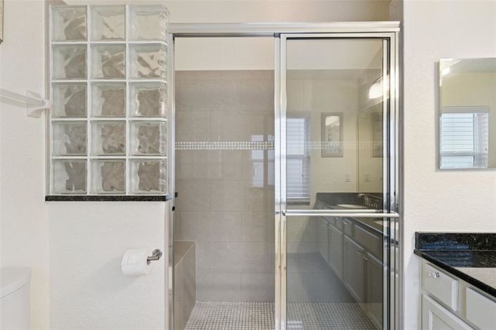 Image No.26-4 Bed House for sale