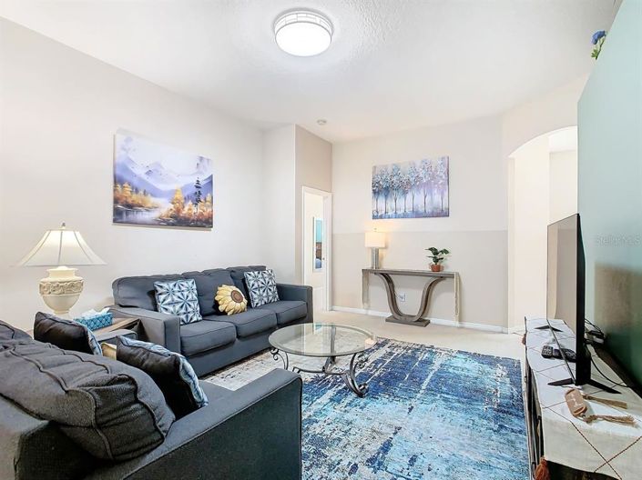 Image No.10-4 Bed House for sale