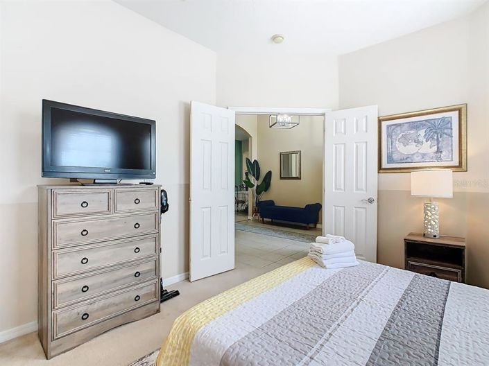 Image No.15-4 Bed House for sale