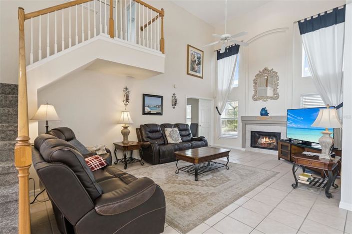 Image No.16-4 Bed House for sale