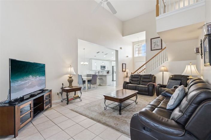 Image No.17-4 Bed House for sale