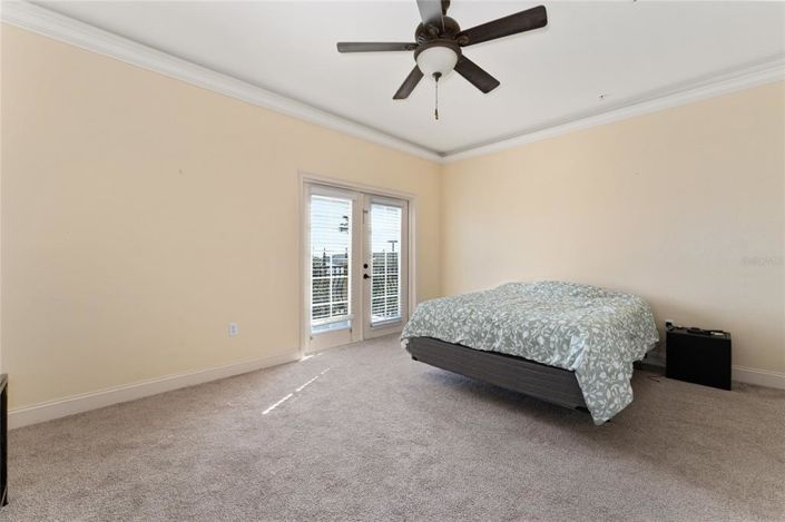 Image No.16-4 Bed Townhouse for sale