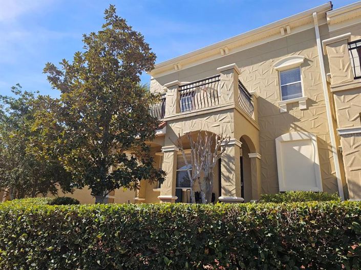 Image No.32-4 Bed Townhouse for sale