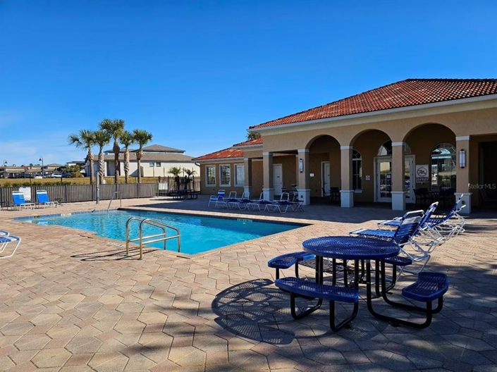 Image No.37-4 Bed Townhouse for sale