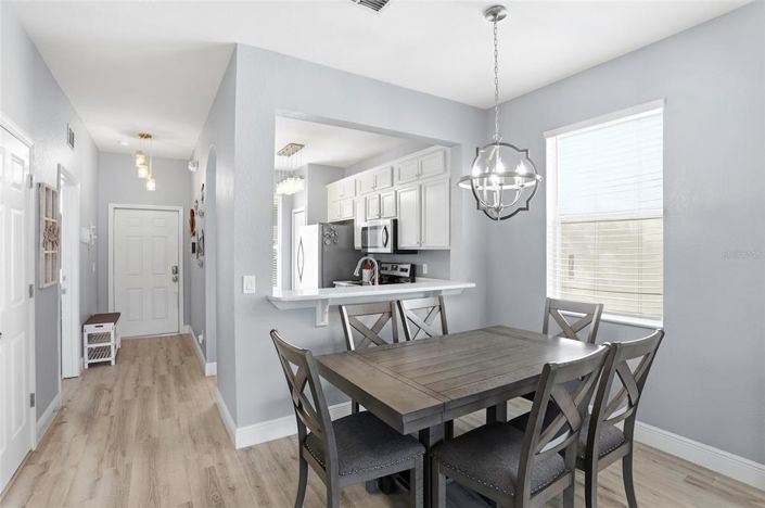 Image No.10-4 Bed Townhouse for sale