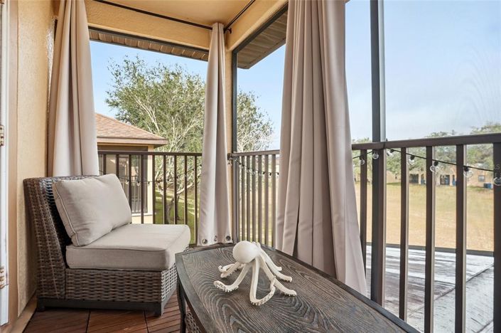 Image No.24-4 Bed Townhouse for sale