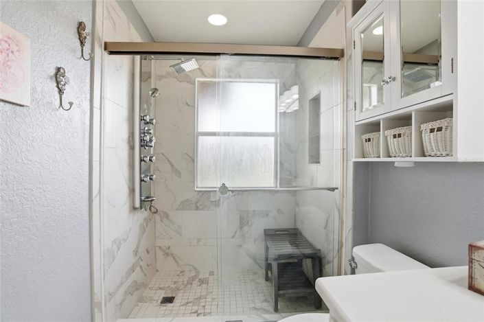 Image No.27-4 Bed Townhouse for sale