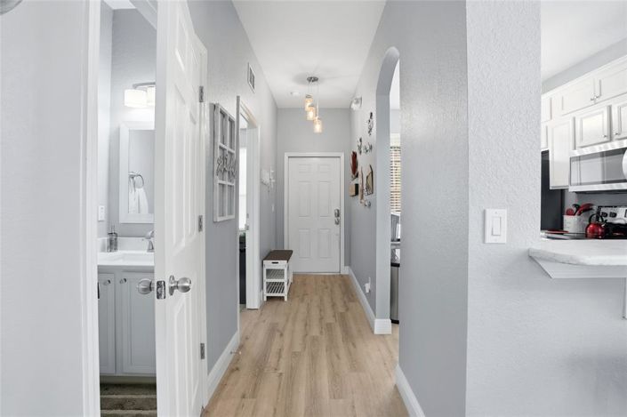 Image No.5-4 Bed Townhouse for sale