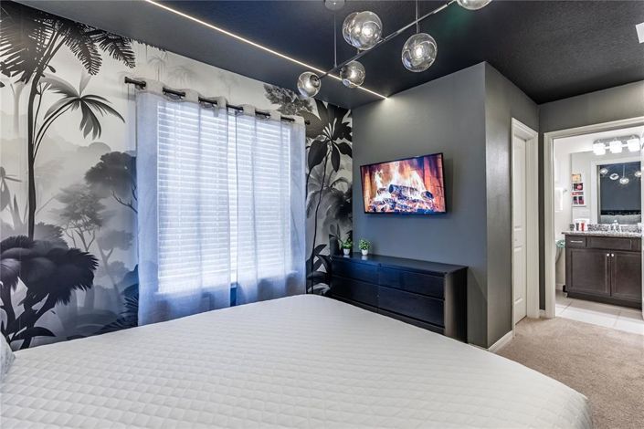 Image No.56-10 Bed House for sale