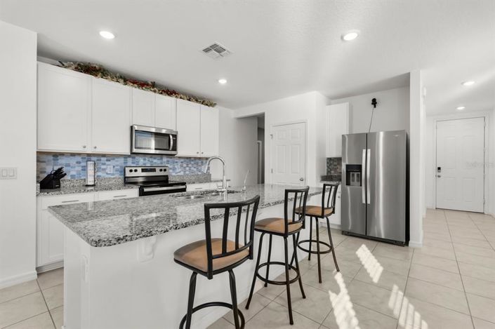 Image No.4-4 Bed House for sale