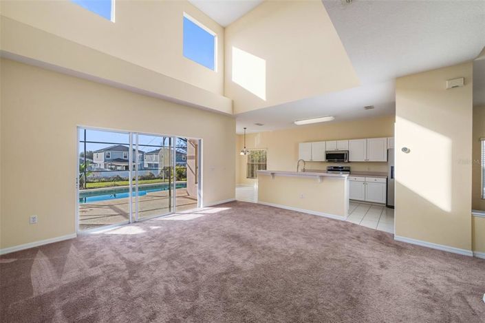 Image No.9-5 Bed House for sale