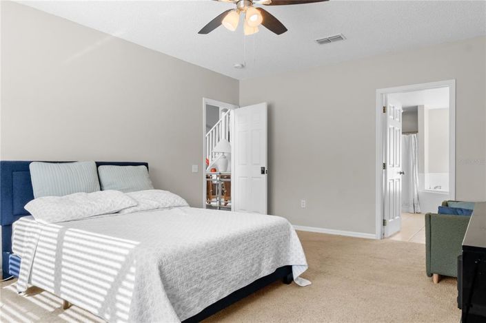 Image No.10-5 Bed House for sale