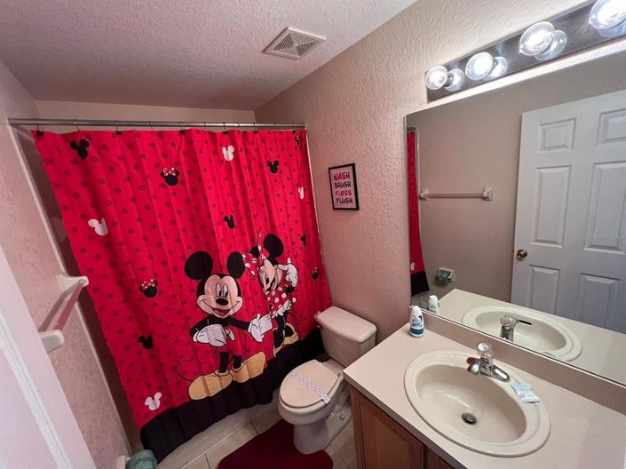 Image No.14-4 Bed Townhouse for sale