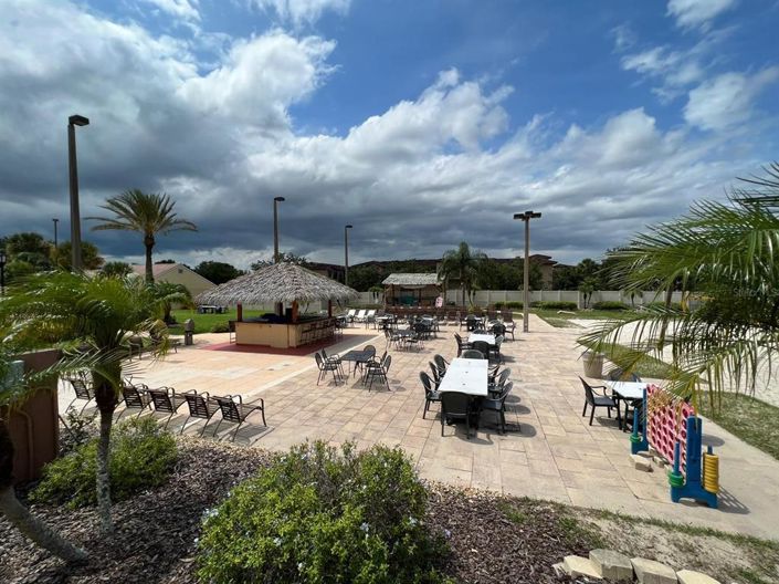 Image No.48-4 Bed Townhouse for sale