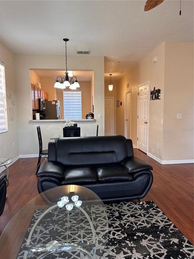 Image No.5-4 Bed Townhouse for sale