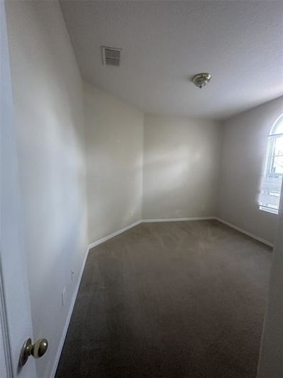 Image No.17-3 Bed House for sale