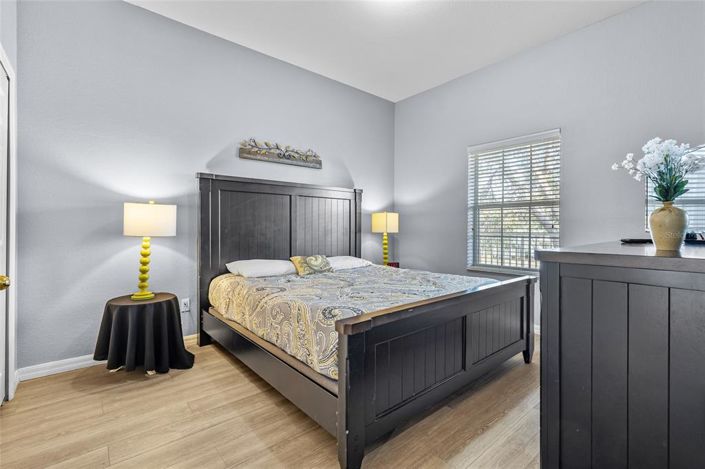 Image No.17-3 Bed Apartment for sale