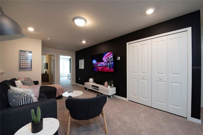 Image No.24-5 Bed Townhouse for sale