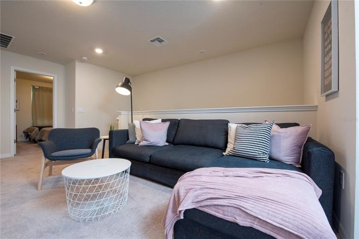 Image No.25-5 Bed Townhouse for sale