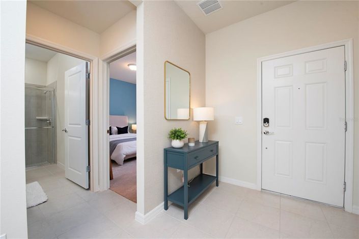 Image No.3-5 Bed Townhouse for sale