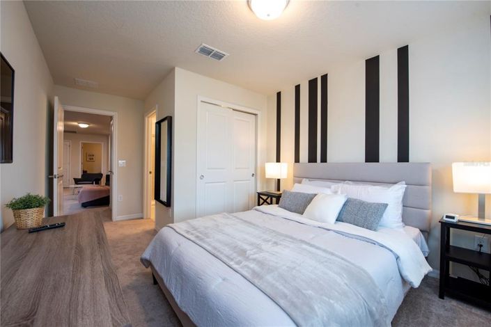 Image No.32-5 Bed Townhouse for sale