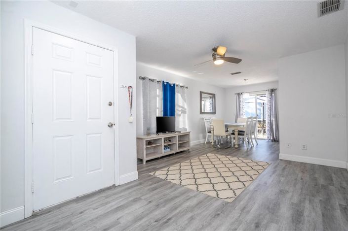 Image No.30-3 Bed House for sale