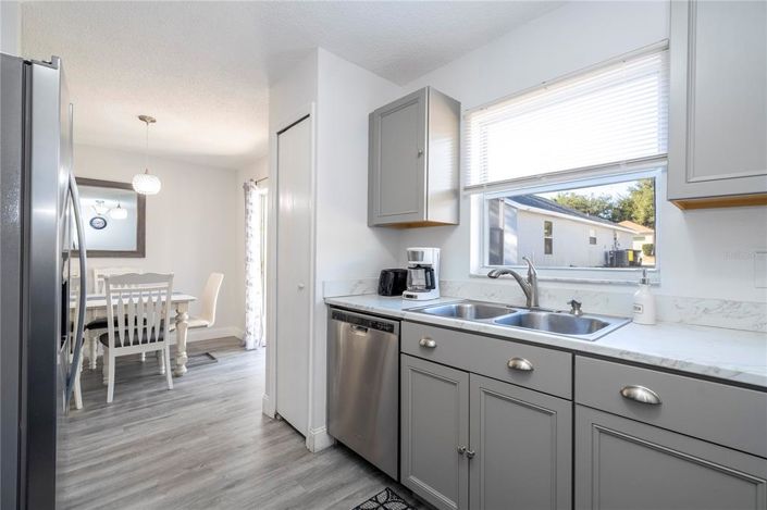 Image No.41-3 Bed House for sale