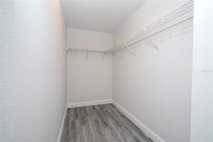 Image No.47-3 Bed House for sale