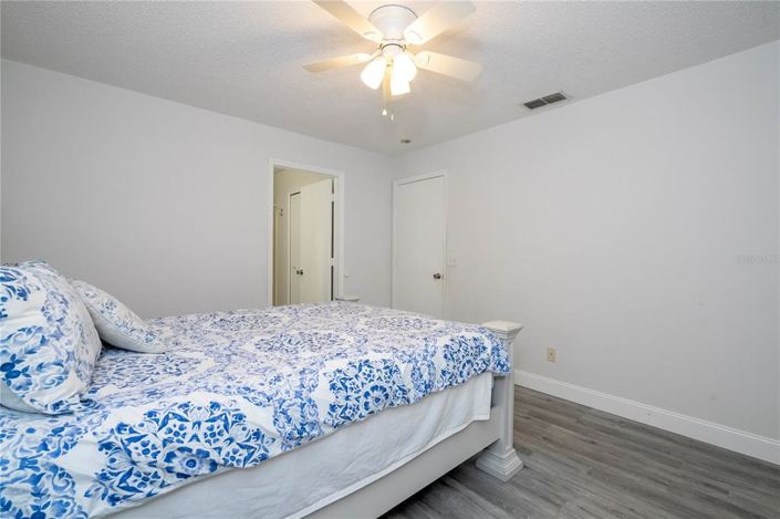 Image No.48-3 Bed House for sale