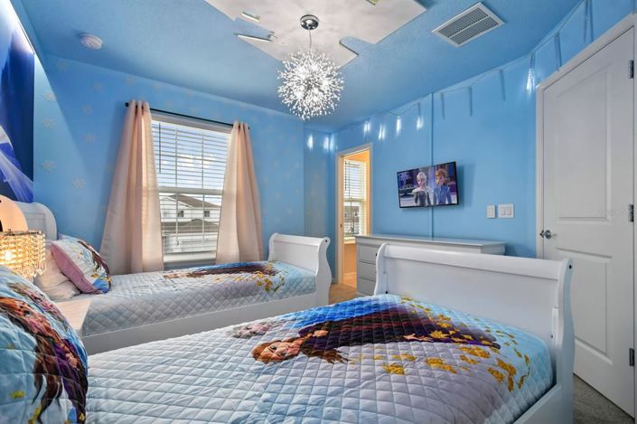 Image No.21-7 Bed House for sale