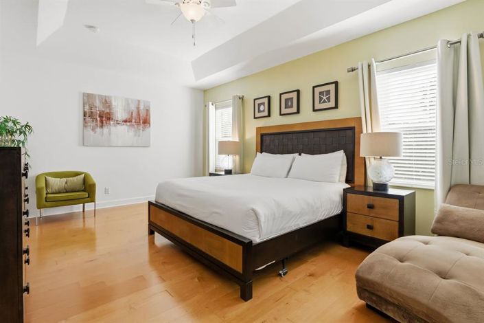 Image No.23-6 Bed House for sale