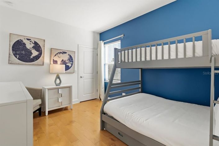 Image No.29-6 Bed House for sale