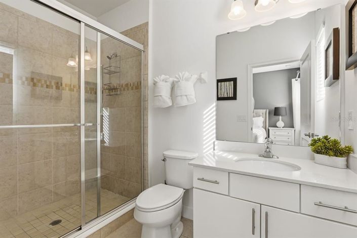 Image No.33-6 Bed House for sale